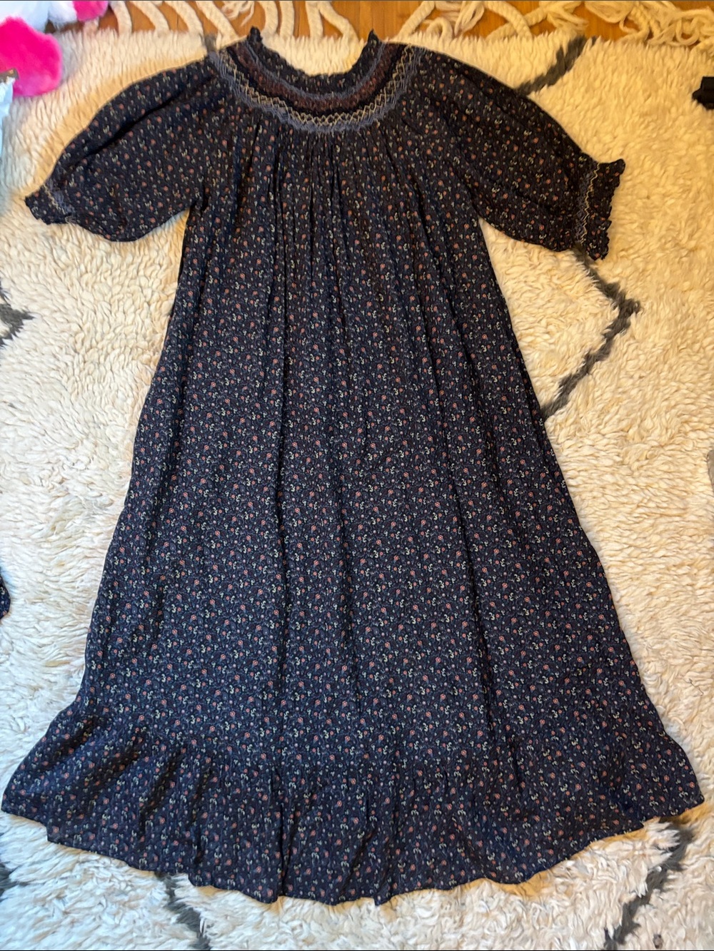 Doen Floral Smocked Dress - Picture 12 of 17